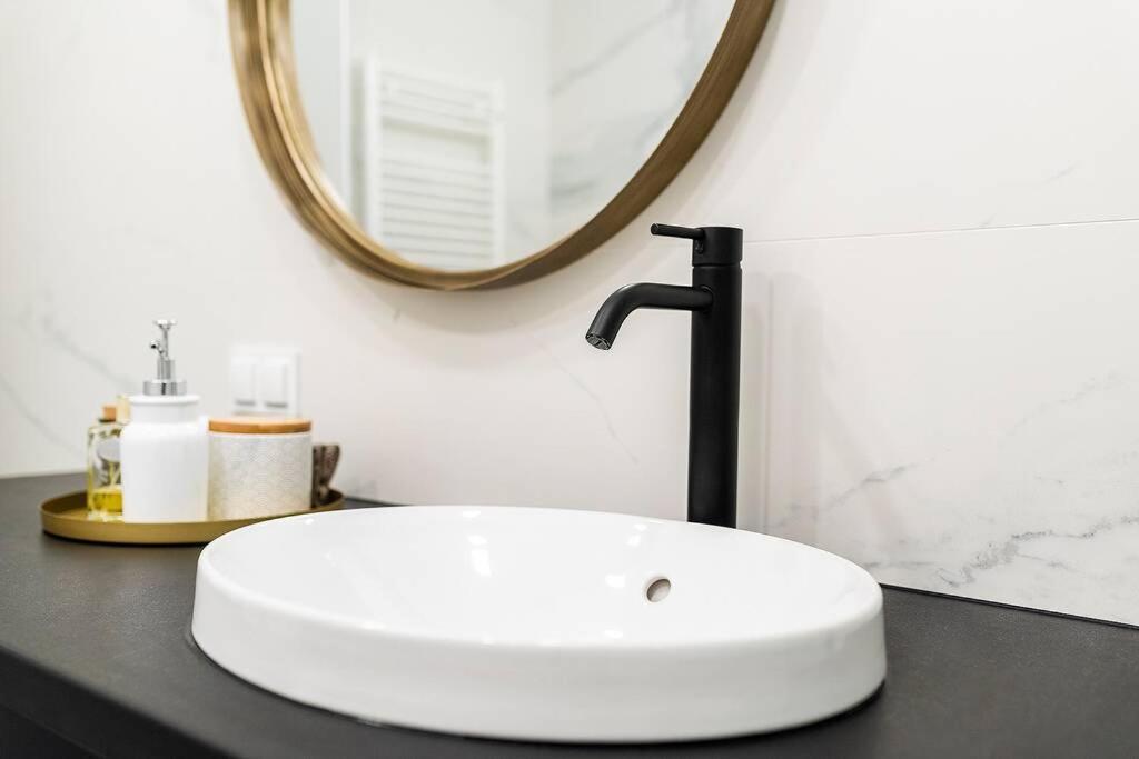 Easy Rent Apartments - Centrum 2 루블린 외부 사진